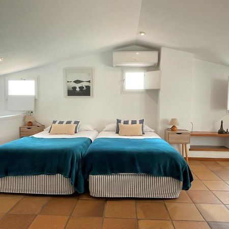 Matilla - Apartamento Con Parquin Cadaqués Exterior photo