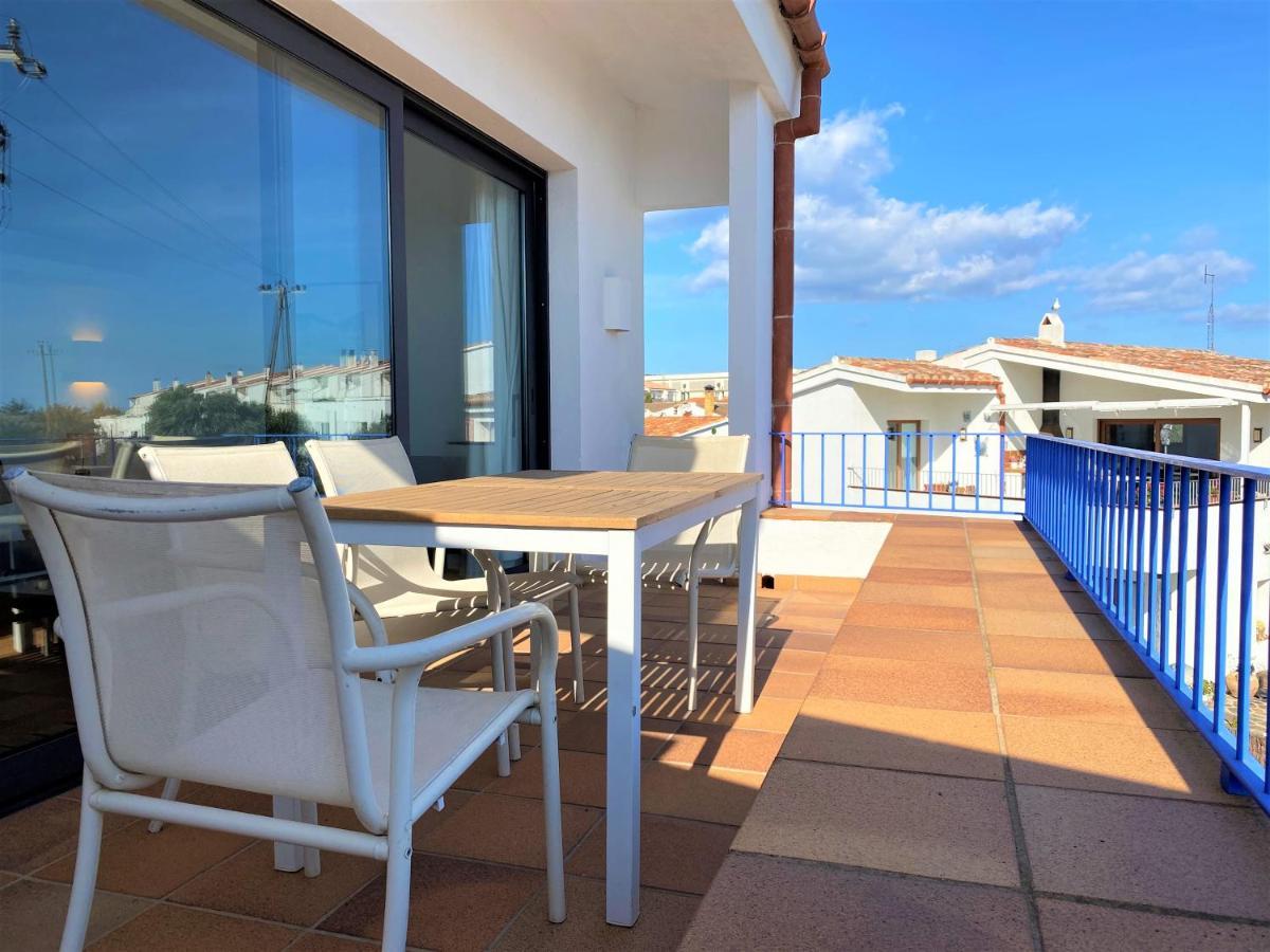 Matilla - Apartamento Con Parquin Cadaqués Exterior photo