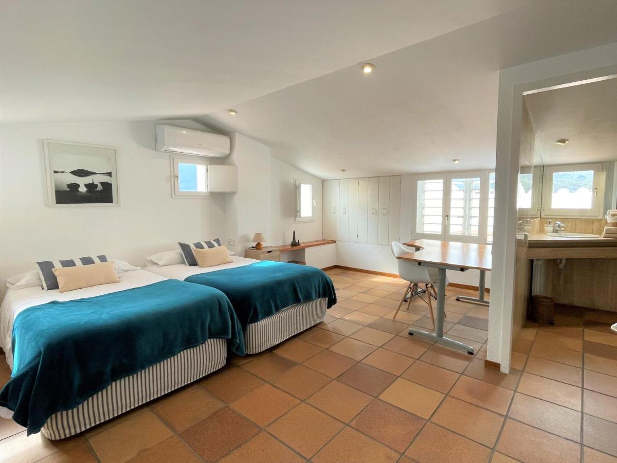 Matilla - Apartamento Con Parquin Cadaqués Exterior photo